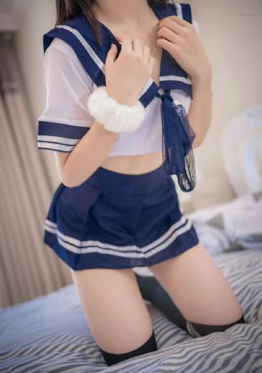 年轻的妻子完整版_BD国语超清在线观看