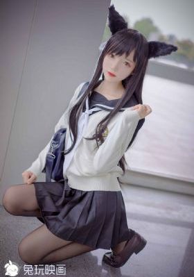 老雷斯的故事_十万网红美女美酱